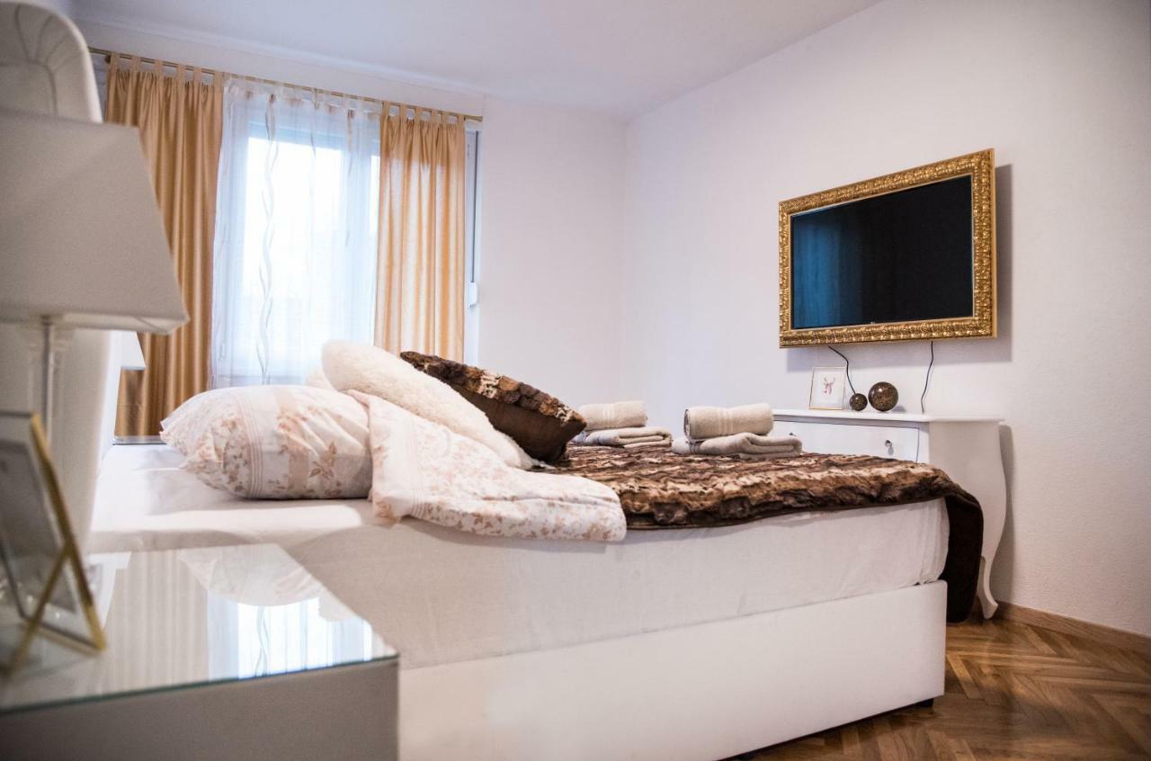 Deni Luxury Apartment Spalato Esterno foto